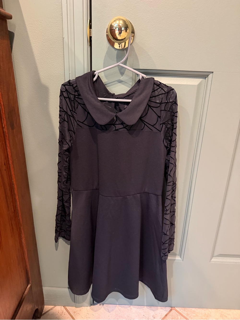 NWOT Spooky Girls Black Spider Web Long-Sleeve Party Dress with Peter Pan Collar